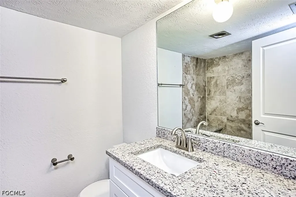 16251 Dublin Circle Fort Myers FL 33908