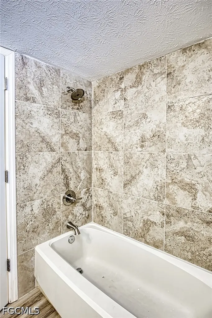 16251 Dublin Circle Fort Myers FL 33908