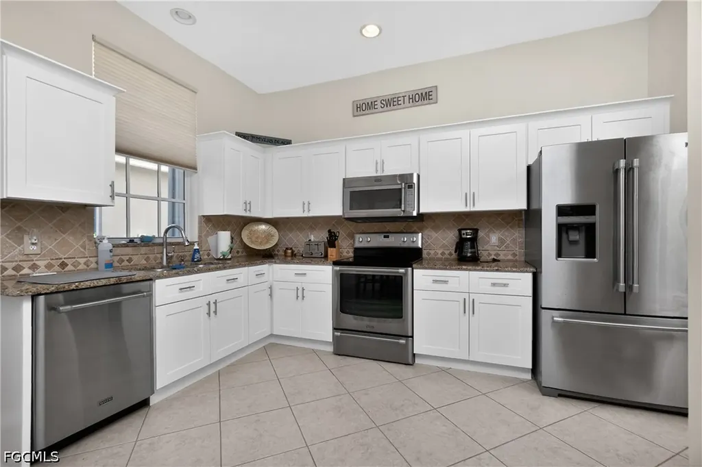 15237 Knots Landing Fort Myers FL 33908