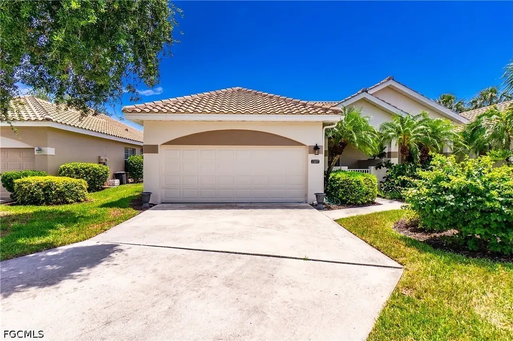 15237 Knots Landing Fort Myers FL 33908