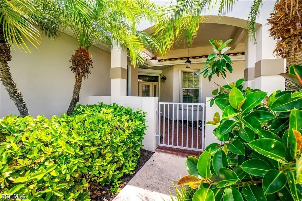 15237 Knots Landing Fort Myers FL 33908