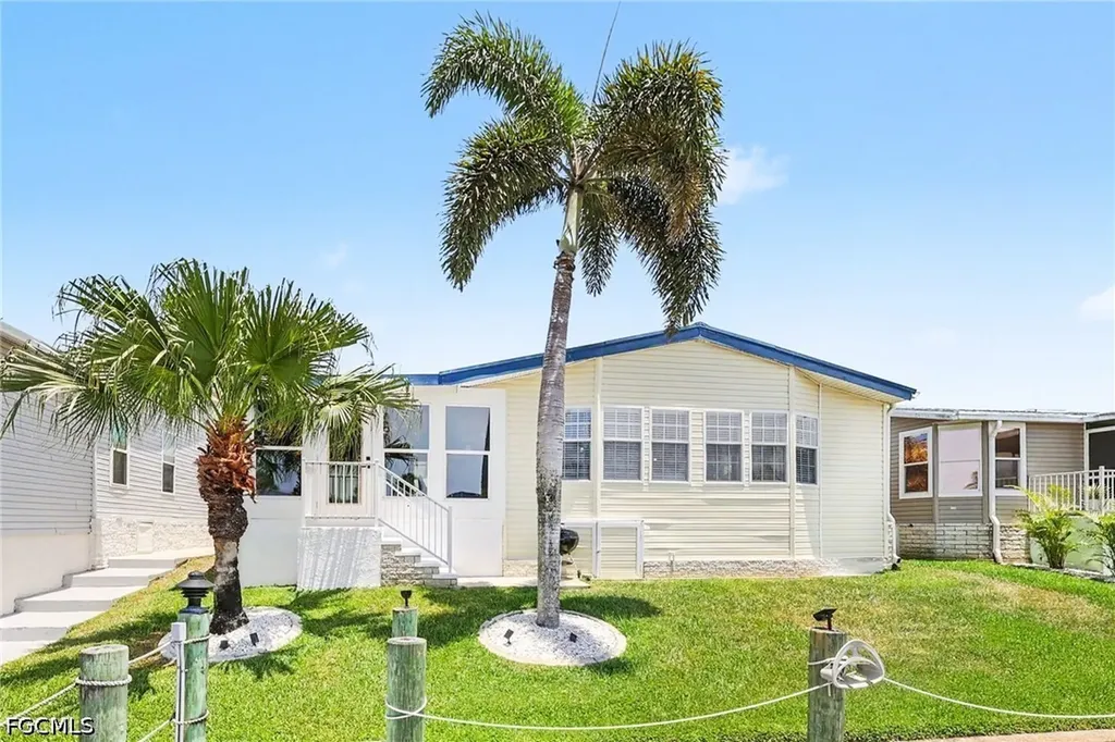17550 Canal Cove Court Fort Myers Beach FL 33931