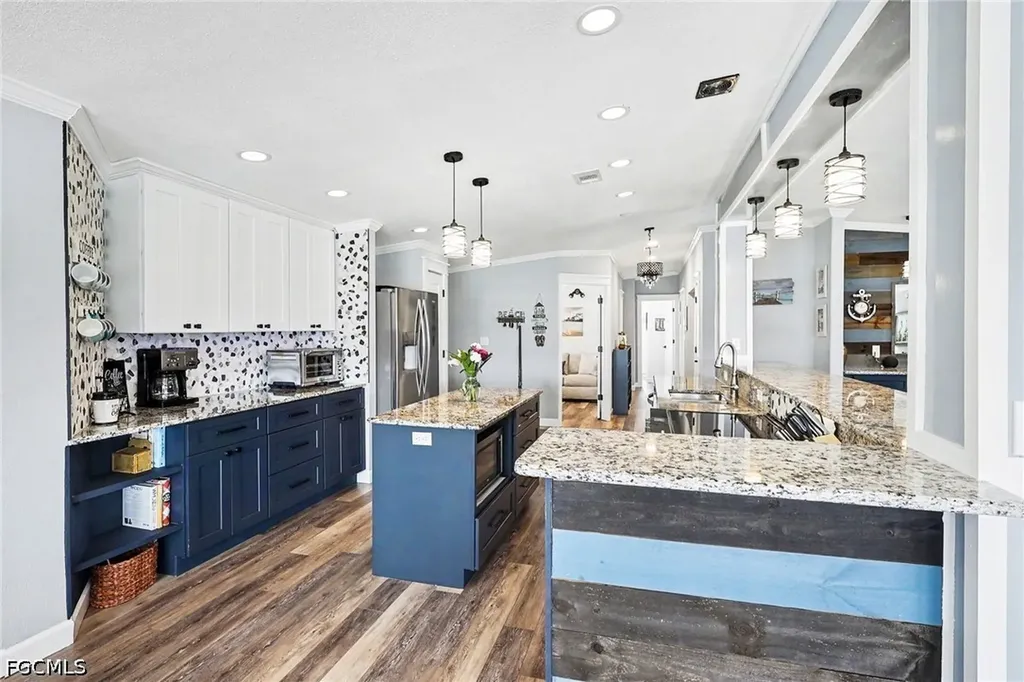 17550 Canal Cove Court Fort Myers Beach FL 33931