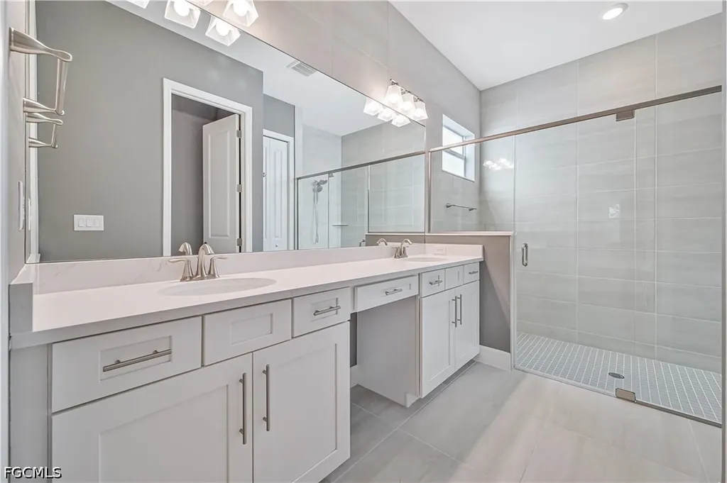 13699 Blue Bay Circle Fort Myers FL 33913