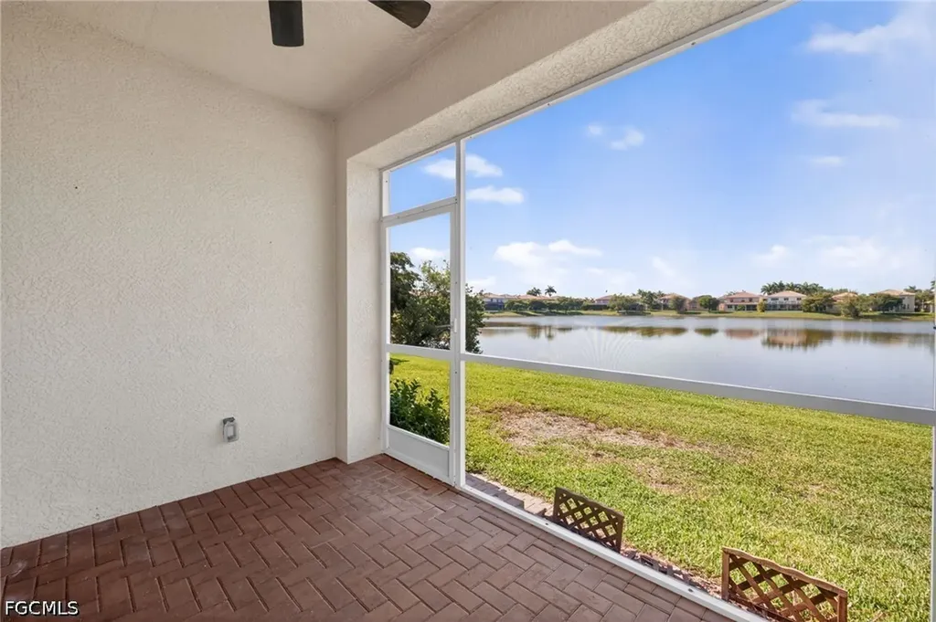 8369 Sumner Avenue Fort Myers FL 33908