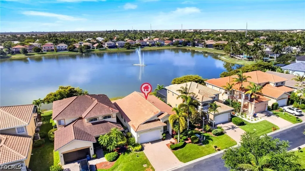 8369 Sumner Avenue Fort Myers FL 33908