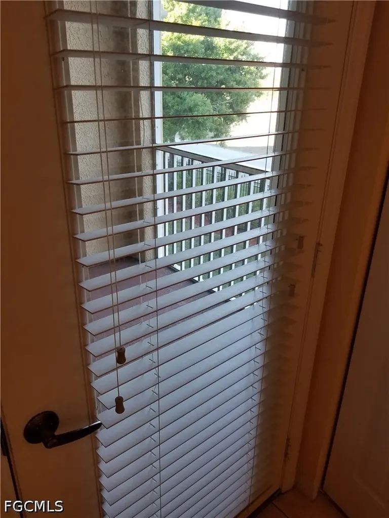 1842 Concordia Lake Circle Cape Coral FL 33909