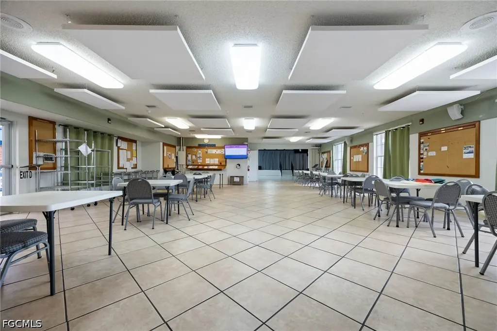 14704 Patrick Henry Road North Fort Myers FL 33917