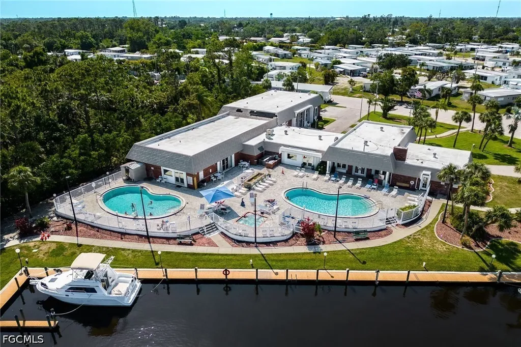 14704 Patrick Henry Road North Fort Myers FL 33917