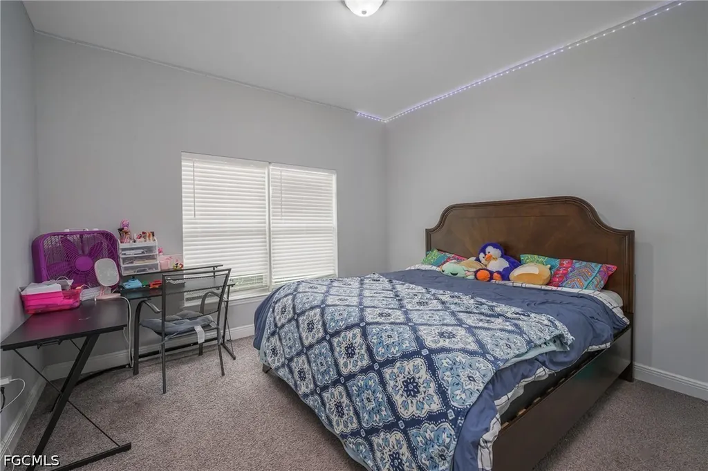 1802 NW 20th Terrace Cape Coral FL 33993