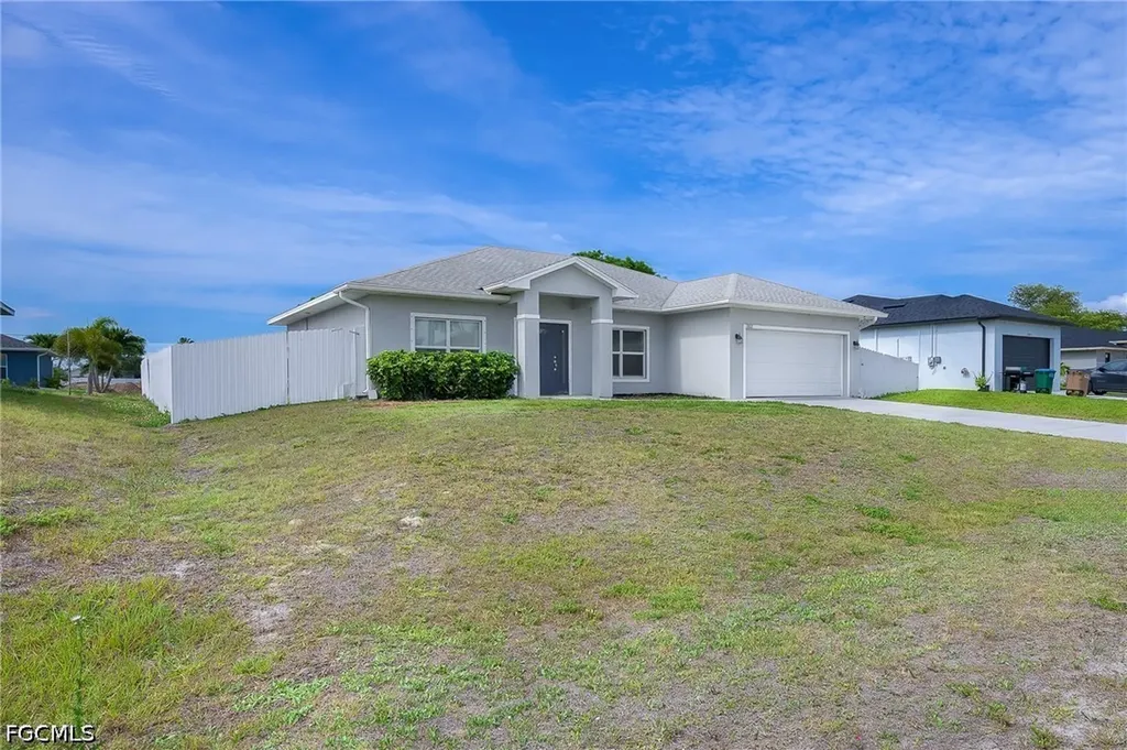 1802 NW 20th Terrace Cape Coral FL 33993