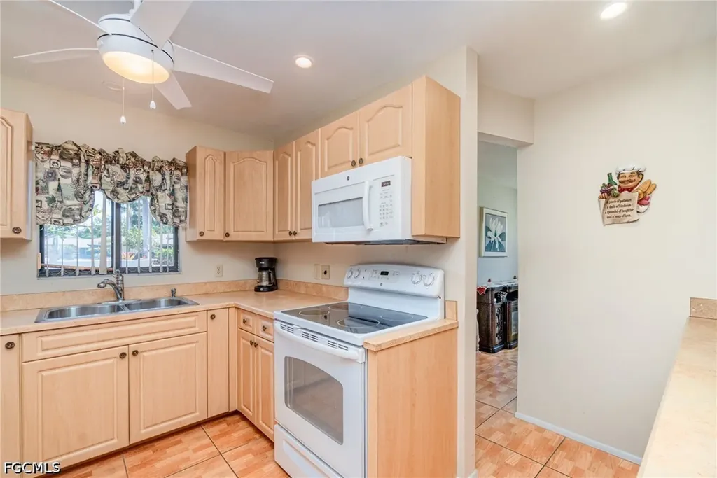 7151 Blanquilla Court Fort Myers FL 33908