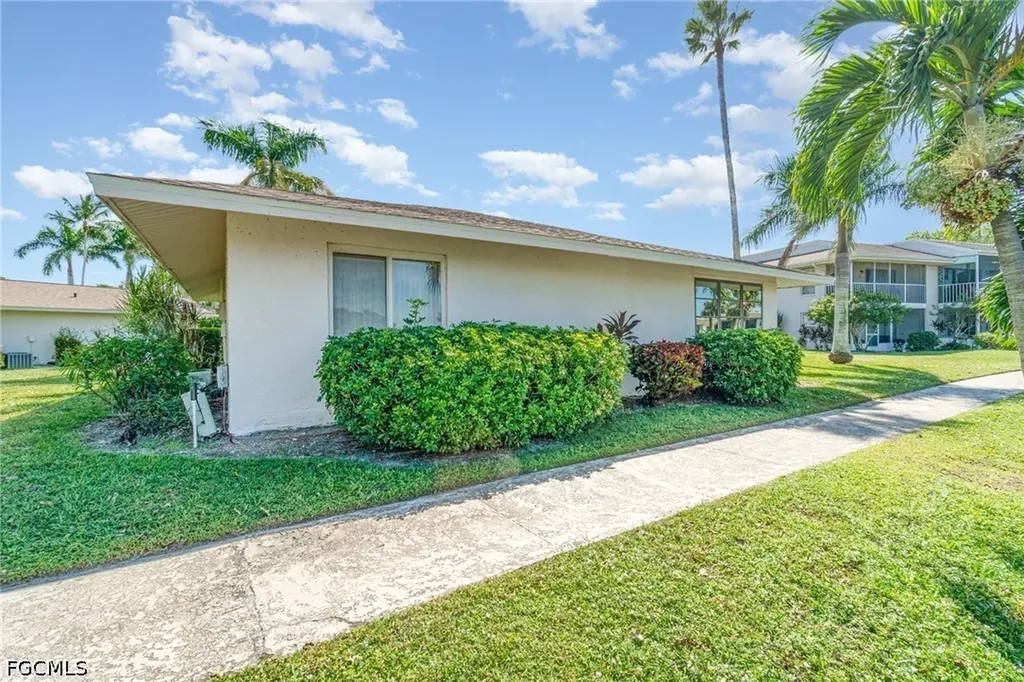 7151 Blanquilla Court Fort Myers FL 33908