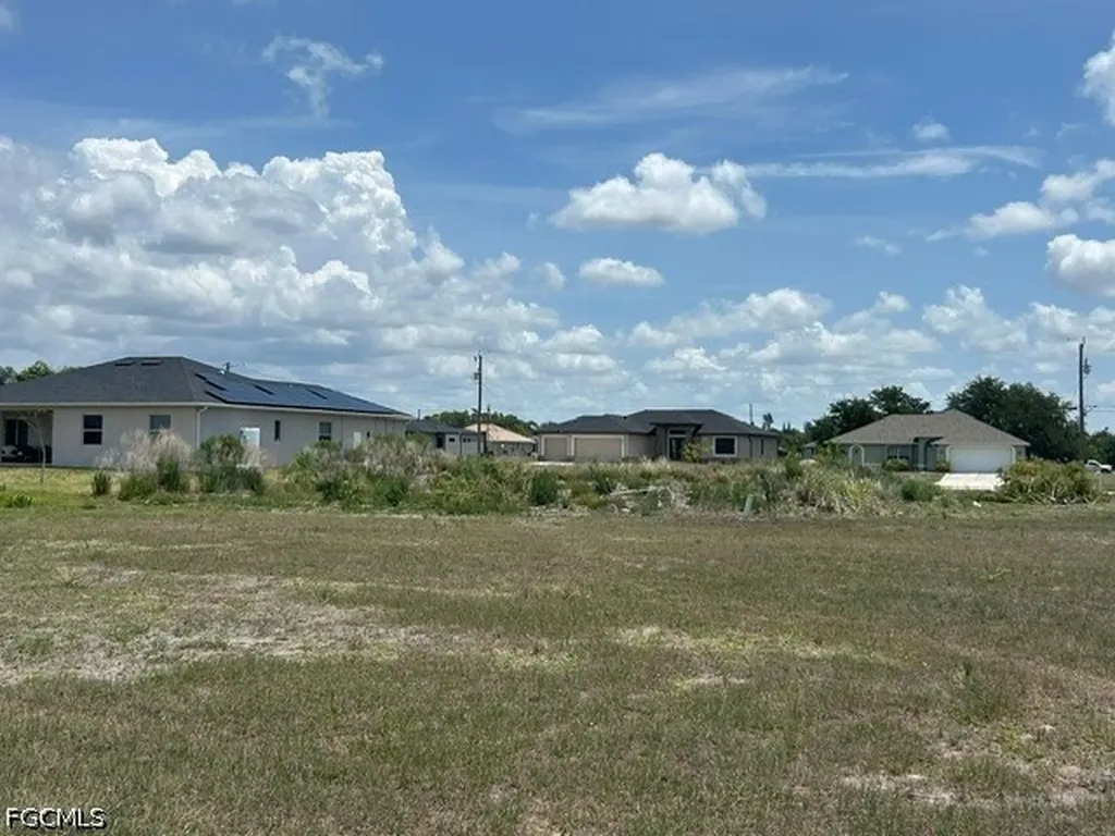 3022 NW 41st Place Cape Coral FL 33993