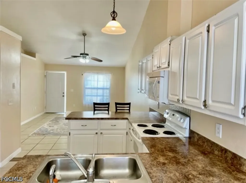 1804 SW 21st Lane Cape Coral FL 33991