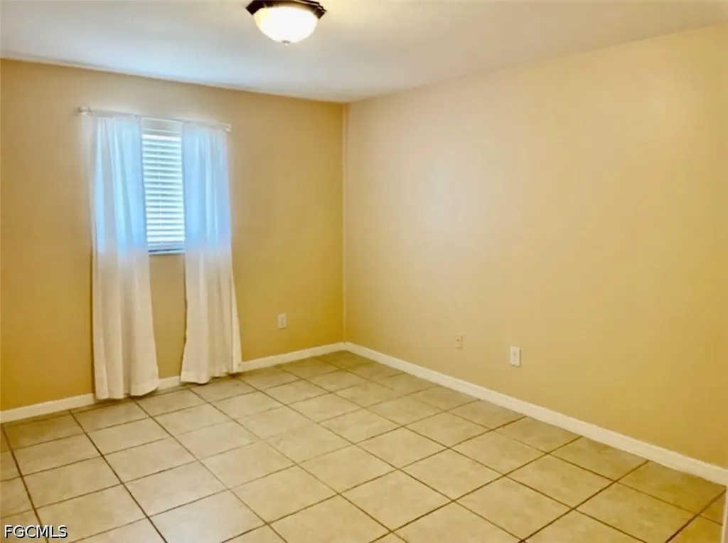 1804 SW 21st Lane Cape Coral FL 33991