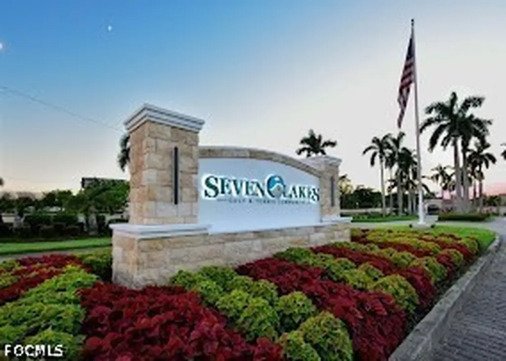 6220 Augusta Drive Fort Myers FL 33907