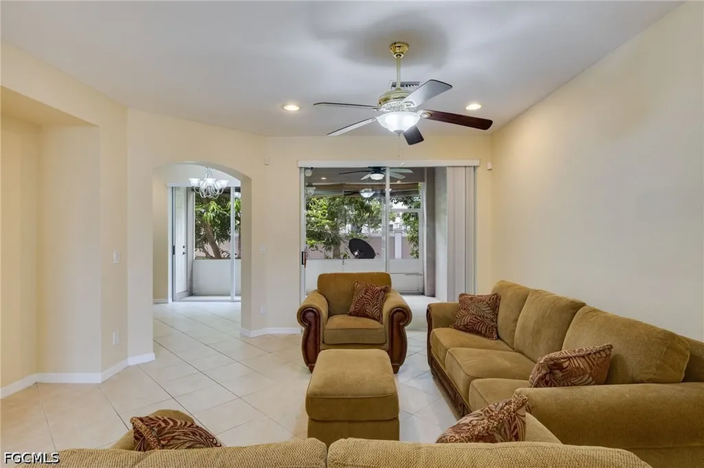 9967 Chiana Circle Fort Myers FL 33905