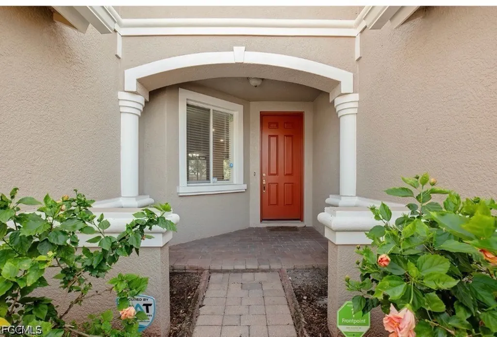 9967 Chiana Circle Fort Myers FL 33905