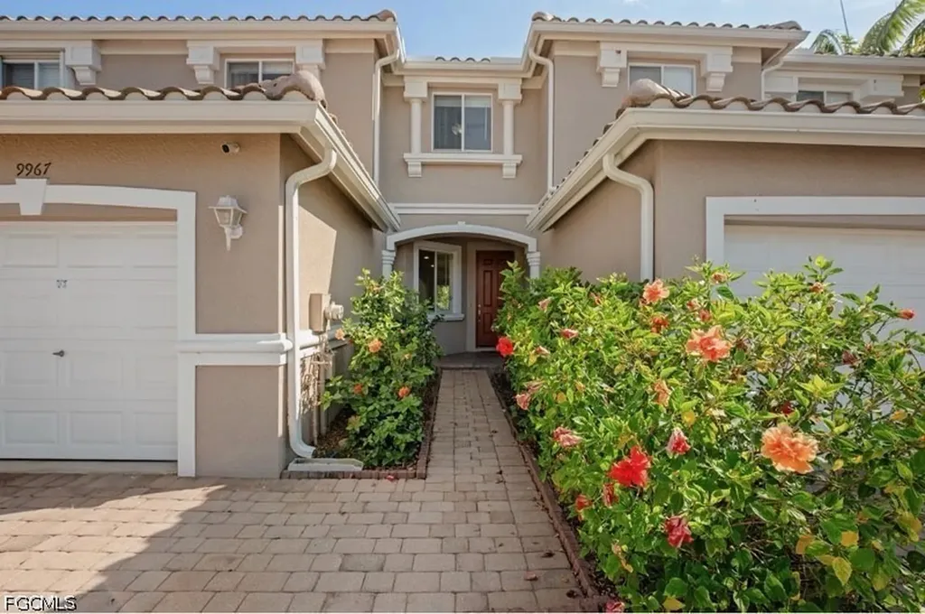 9967 Chiana Circle Fort Myers FL 33905