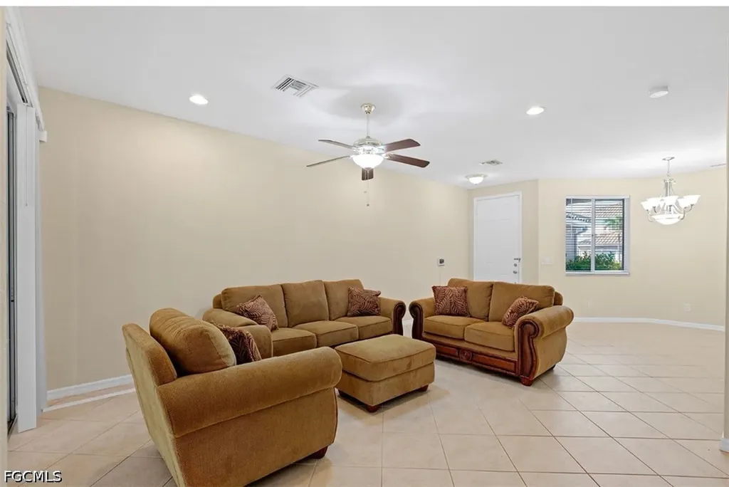 9967 Chiana Circle Fort Myers FL 33905