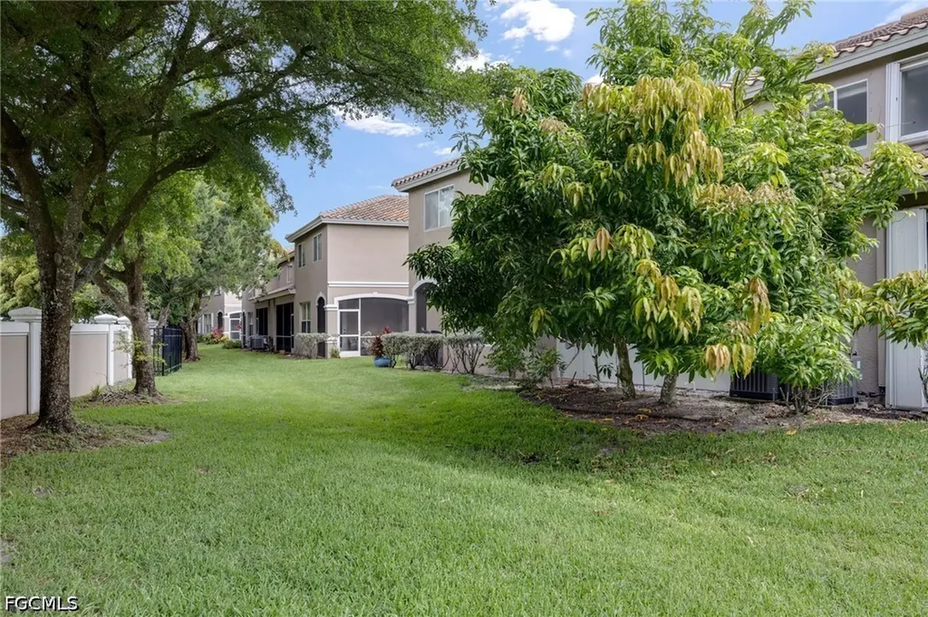 9967 Chiana Circle Fort Myers FL 33905