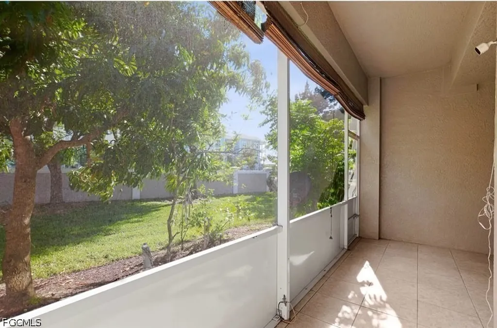 9967 Chiana Circle Fort Myers FL 33905