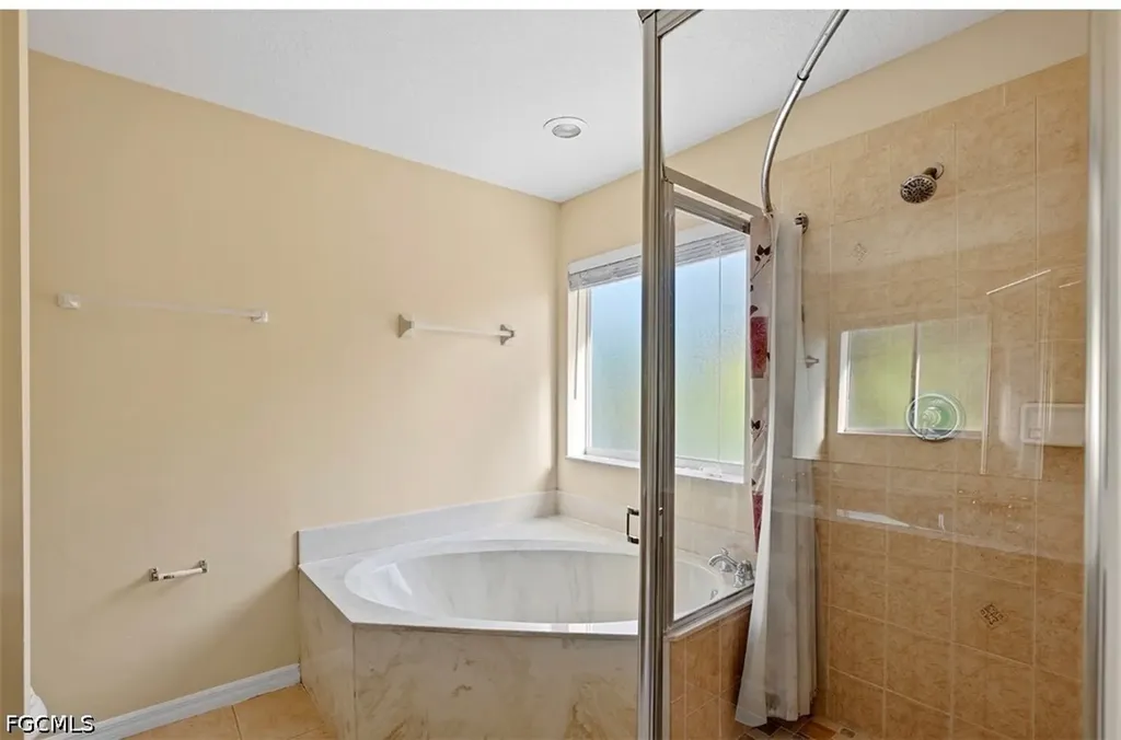 9967 Chiana Circle Fort Myers FL 33905