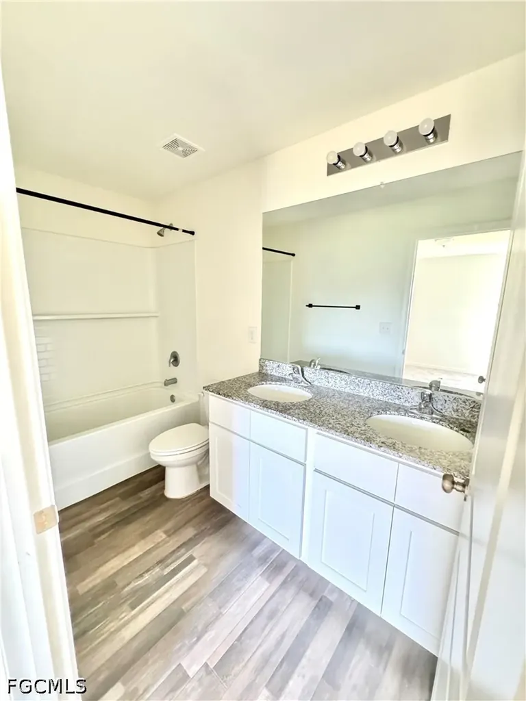 26 NE 12th Terrace Cape Coral FL 33909