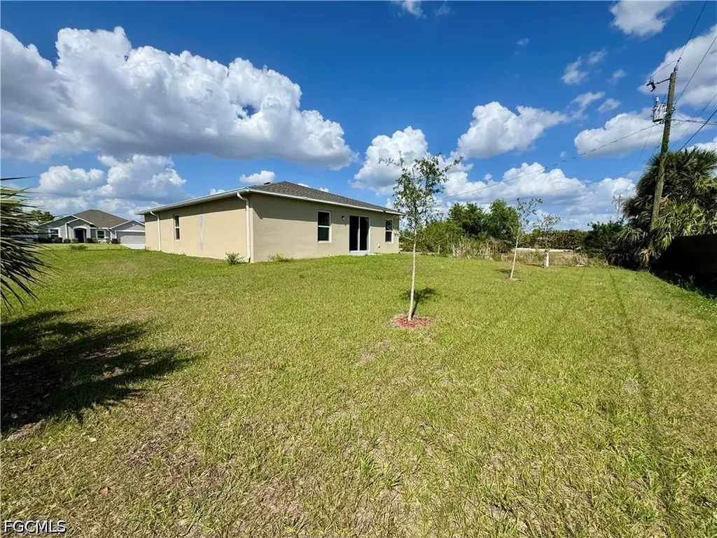 26 NE 12th Terrace Cape Coral FL 33909