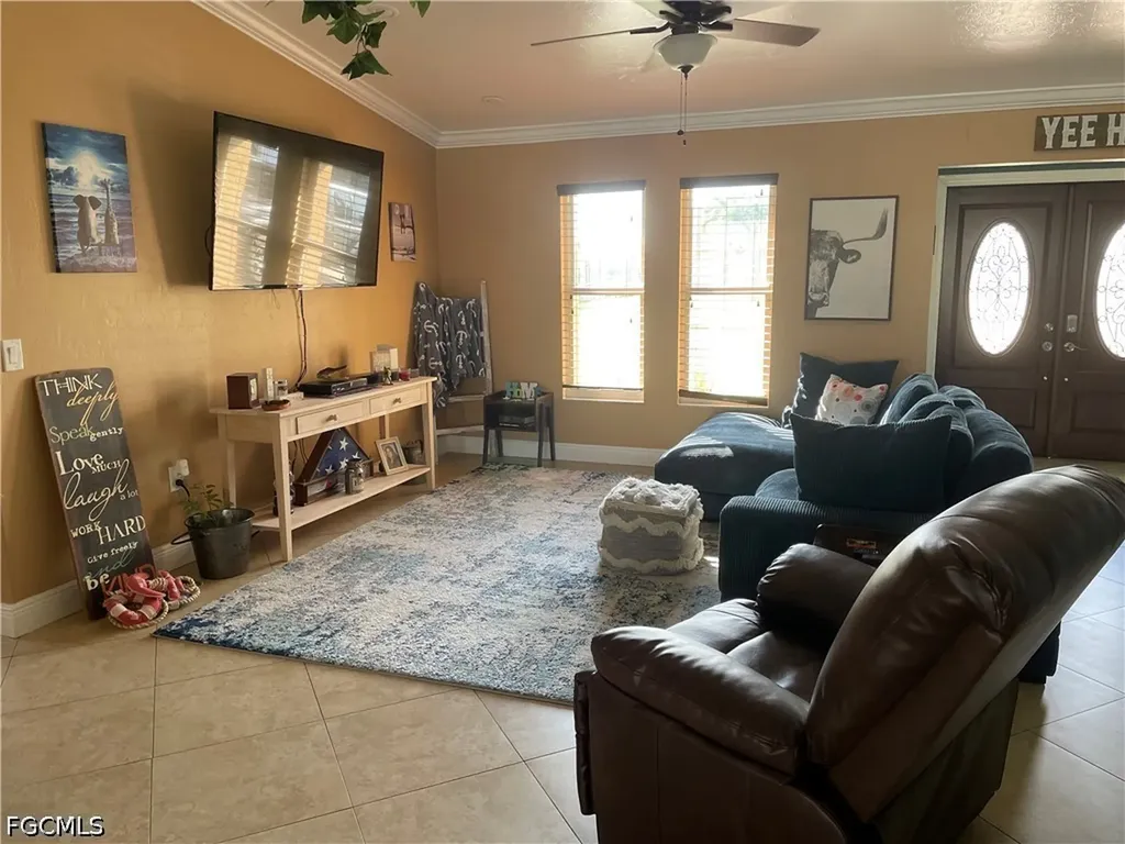 531 SW 39th Terrace Cape Coral FL 33914