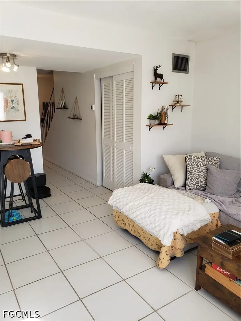 864 Courtington Lane Fort Myers FL 33919