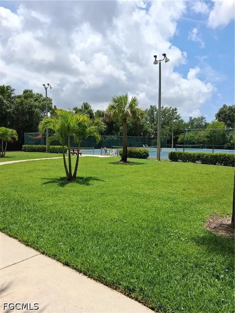 6361 Aragon Way Fort Myers FL 33966