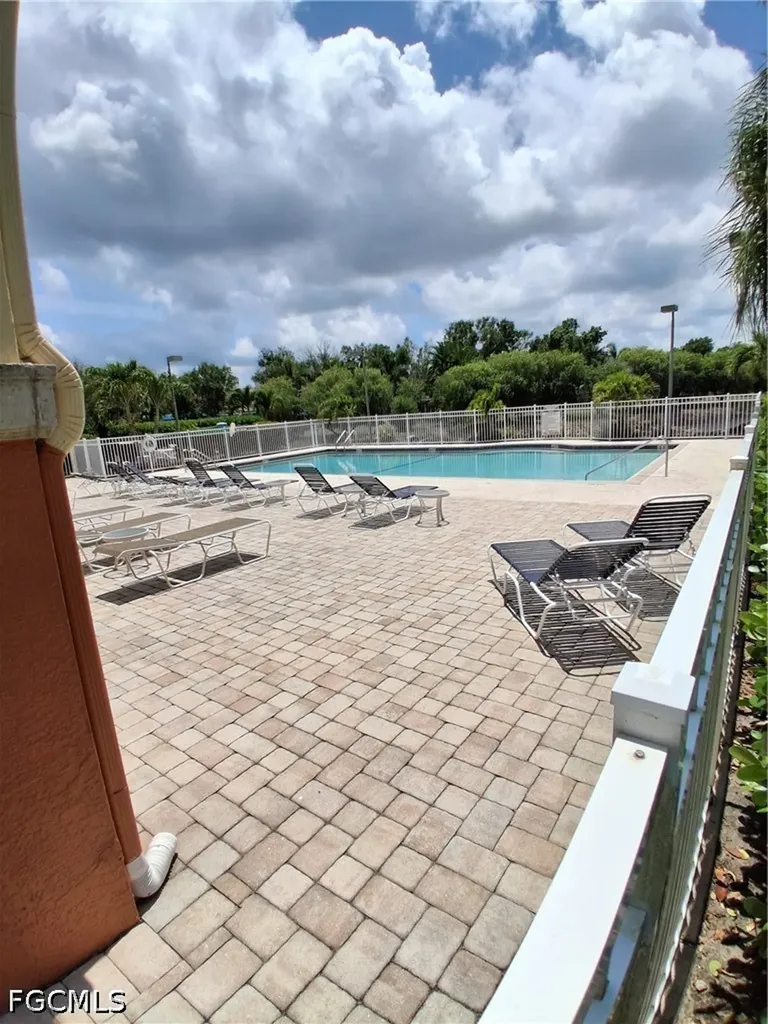 6361 Aragon Way Fort Myers FL 33966