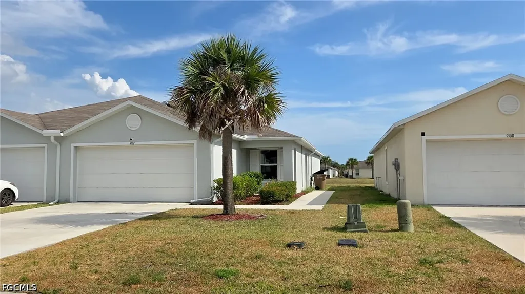 9112 Aegean Circle Lehigh Acres FL 33936
