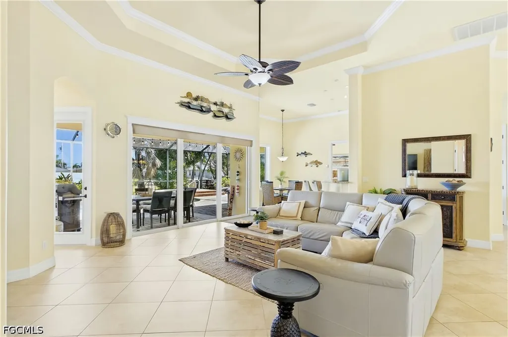 1440 Vendome Court Cape Coral FL 33904