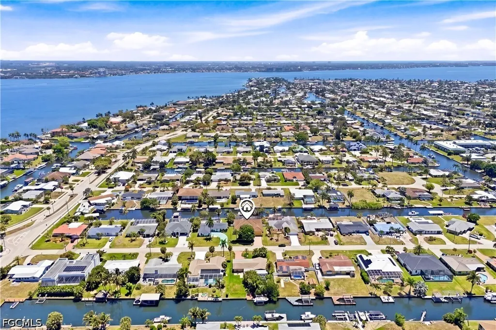 1440 Vendome Court Cape Coral FL 33904