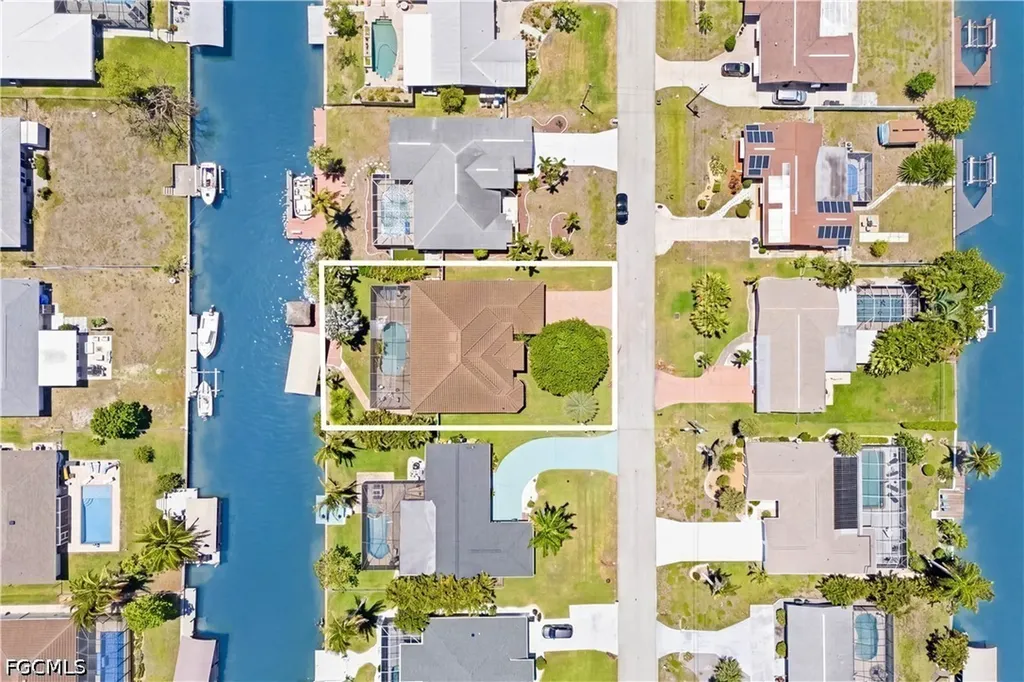 1440 Vendome Court Cape Coral FL 33904