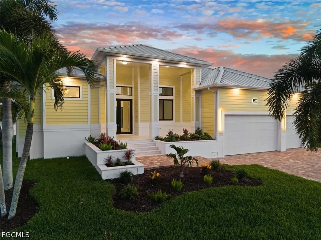 1460 Venetian Court Cape Coral FL 33904