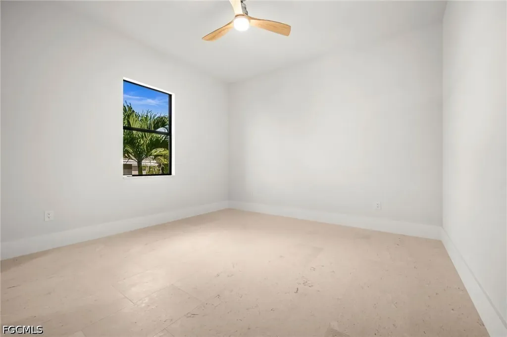 1460 Venetian Court Cape Coral FL 33904