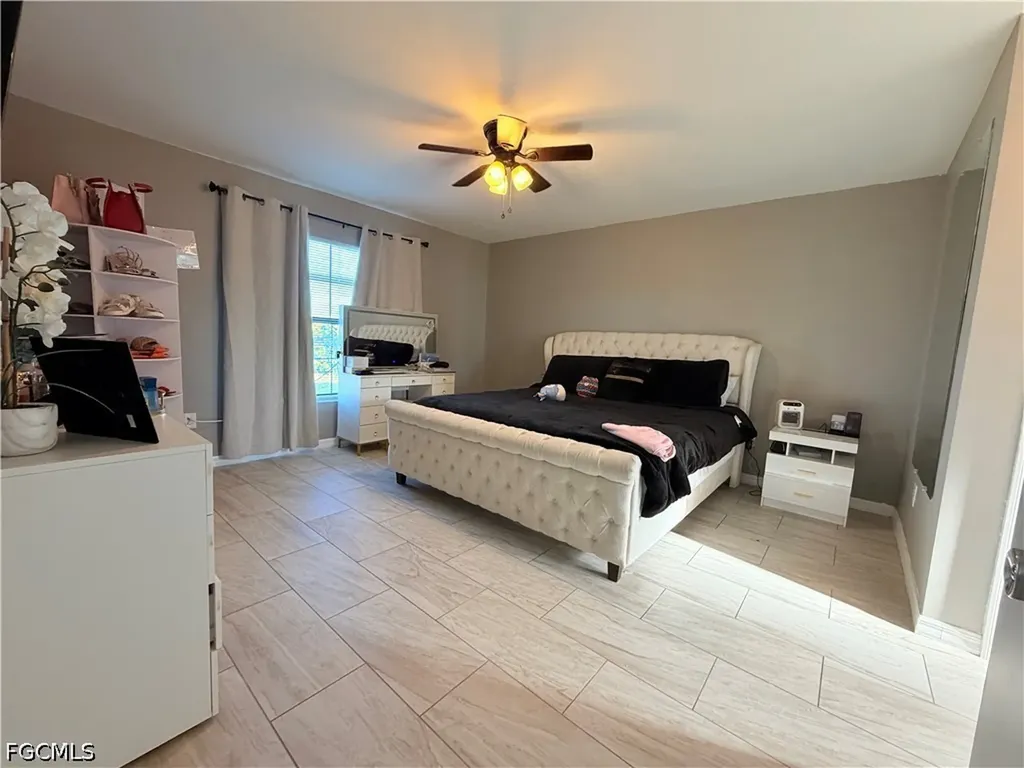 100 NW 13th Place Cape Coral FL 33993