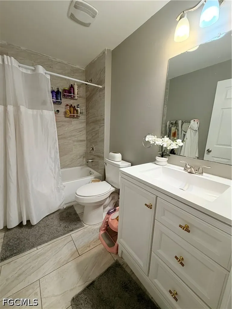 100 NW 13th Place Cape Coral FL 33993