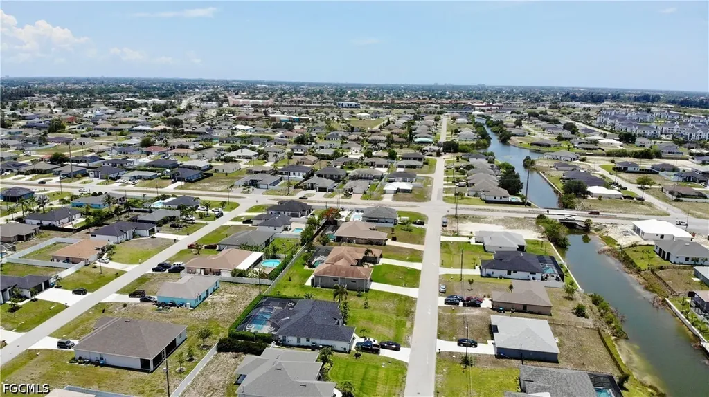 100 NW 13th Place Cape Coral FL 33993