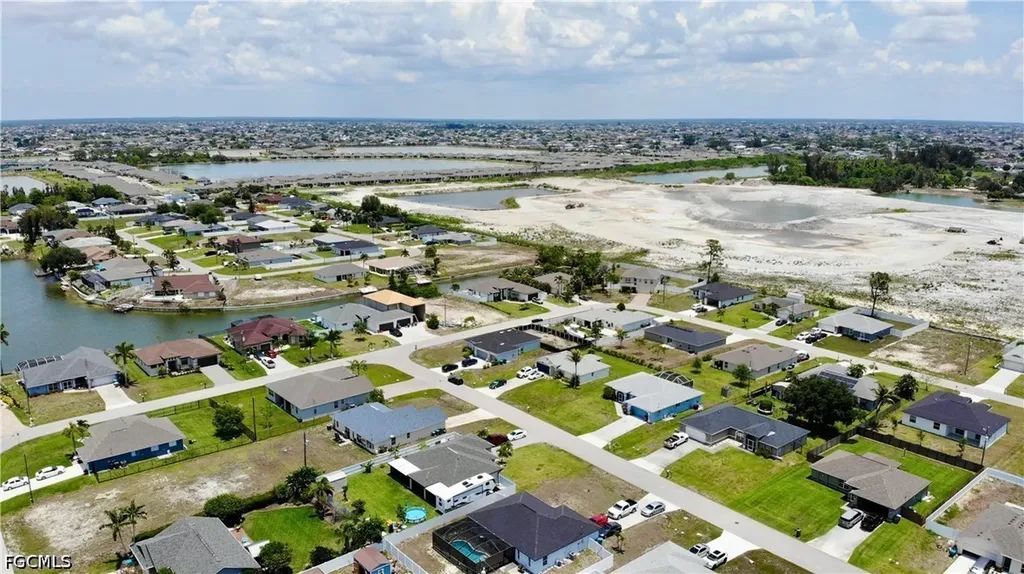 100 NW 13th Place Cape Coral FL 33993
