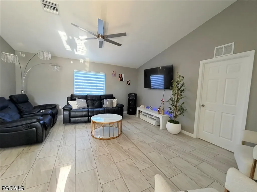 100 NW 13th Place Cape Coral FL 33993