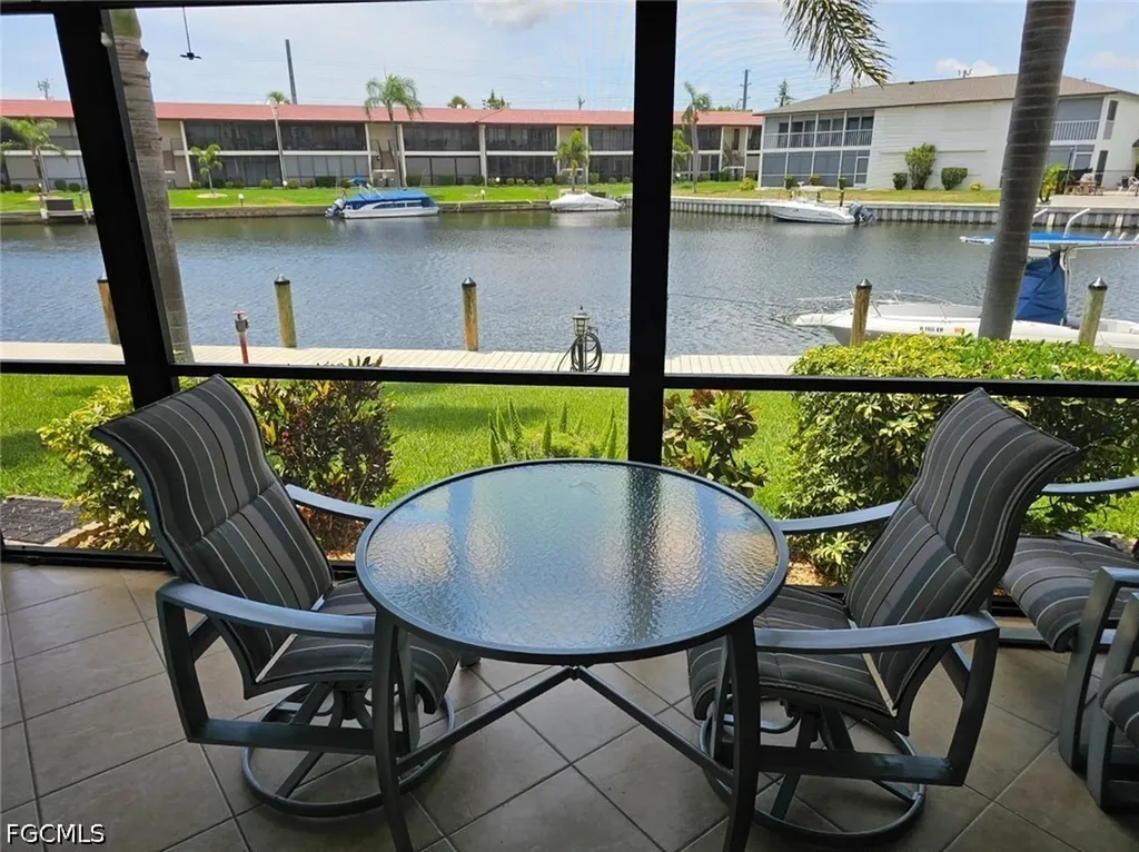 4722 SE 1st Place Cape Coral FL 33904