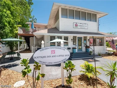 2135 Mcgregor Boulevard Fort Myers FL 33901