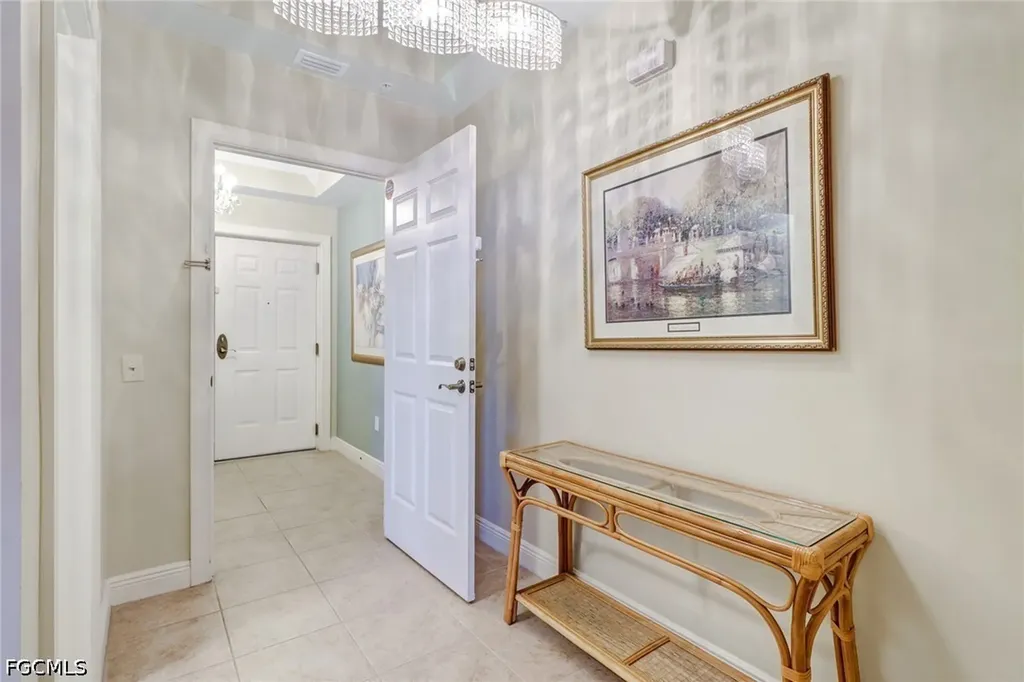 2745 1st Street Fort Myers FL 33916