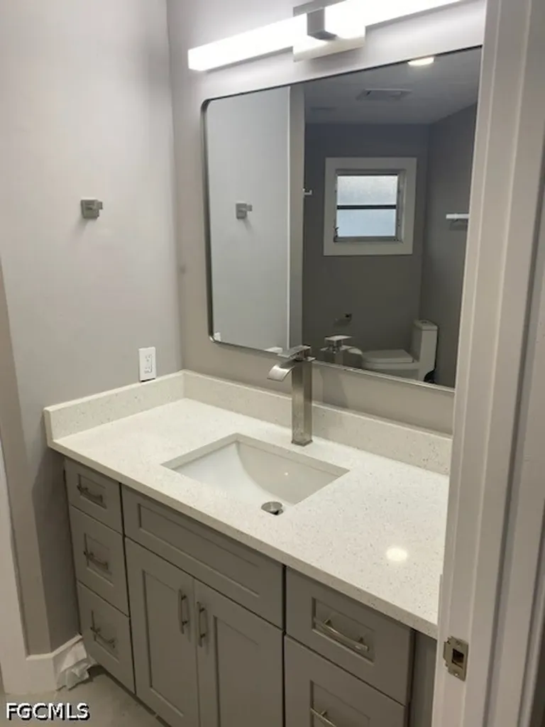 4202 Palm Tree Boulevard Cape Coral FL 33904