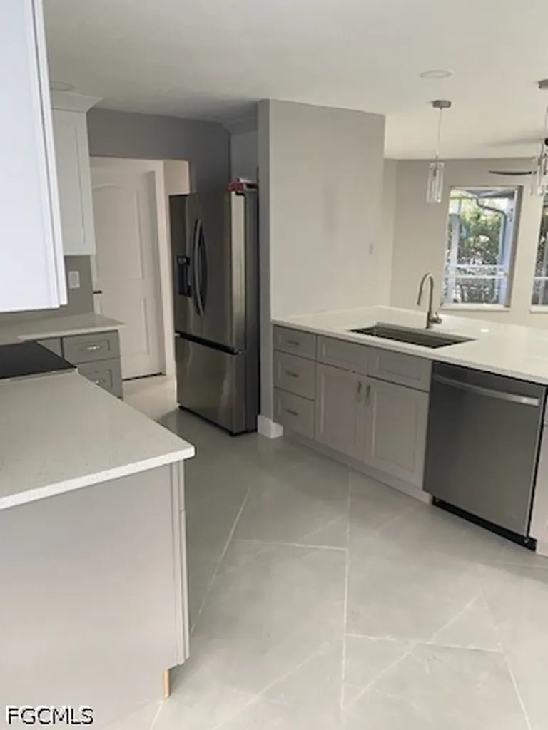 4202 Palm Tree Boulevard Cape Coral FL 33904